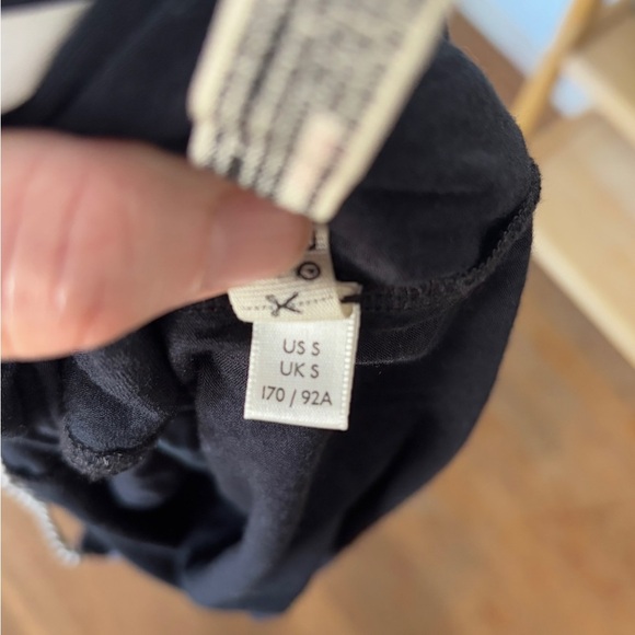 Intimately Free People Callie Bodysuit Black Flowy Halter V Neck Women’s SZ S - Picture 7 of 7